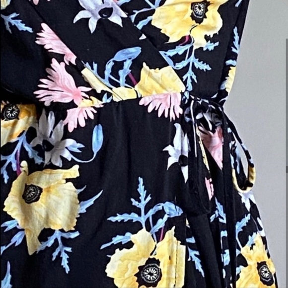 H&M Floral Dress Black Yellow Size 6 - Picture 4 of 6